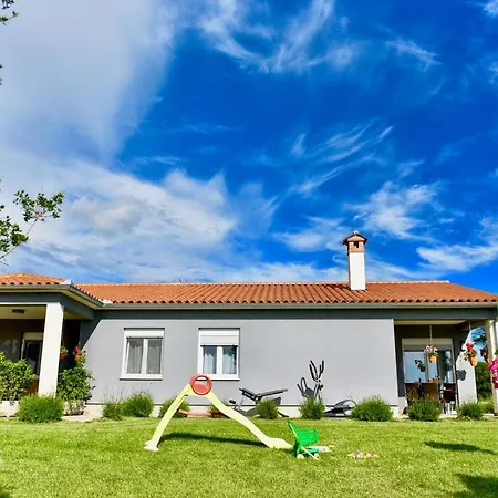 Gasthuis Ground Floor With Spacious Backyard